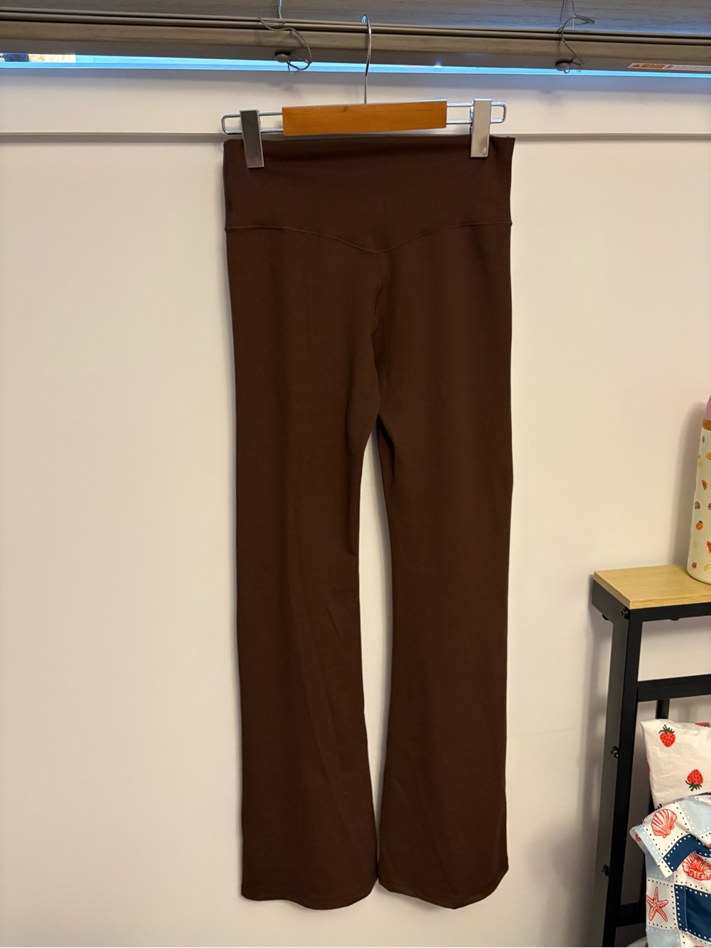 Aéropostale Brown High-Waist Flared Yoga Pants